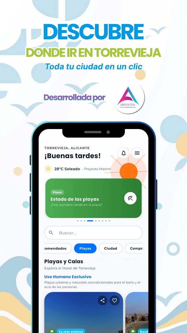 Imagen promocional de la app Donde ir en Torrevieja: un móvil con la pantalla de inicio de la app y el apartado de playas y calas.